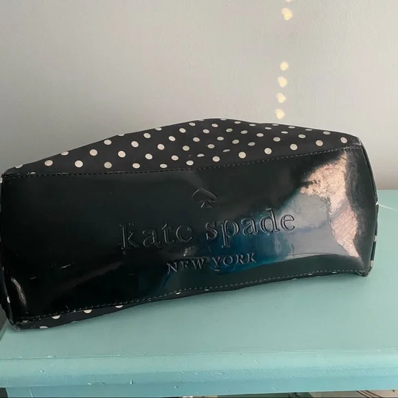 ♠️ kate spade ♠️ Polka Dot Tote (Needs Repair) - Picture 6 of 8
